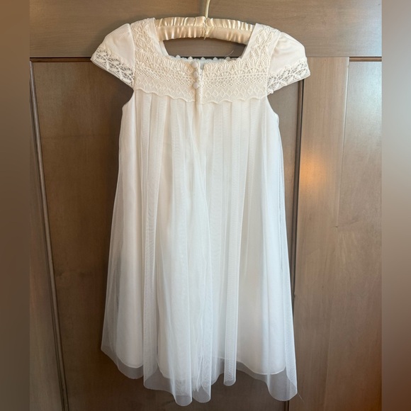 David's Bridal Ivory Flower Girl Dress - Picture 2 of 3